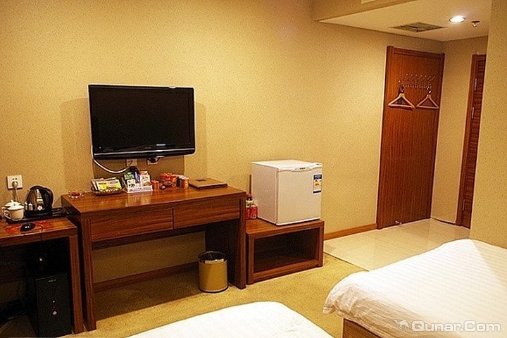 轻住金帆金品酒店(营口鲅鱼圈世纪广场店)