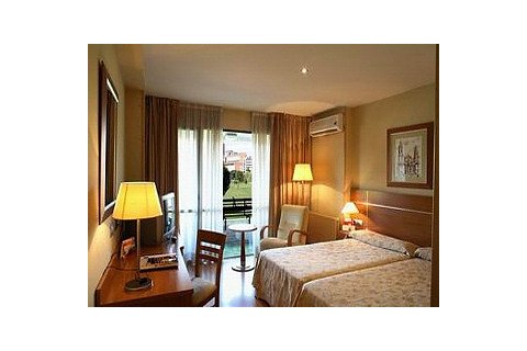 桑丘拉米雷斯酒店(Sancho Ramirez)_桑丘拉米