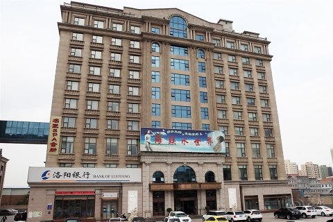 三门峡南站