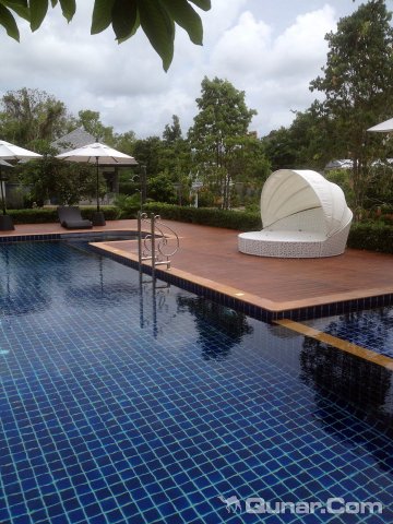 2015基本都中国人我们是落地签在最左边有._