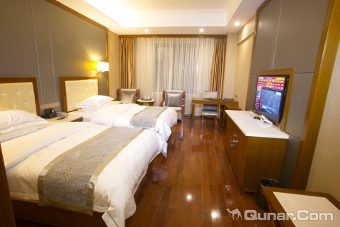 稻城绿野亚丁酒店_稻城绿野亚丁酒店预订及特惠价格查询-去哪儿Qunar.com