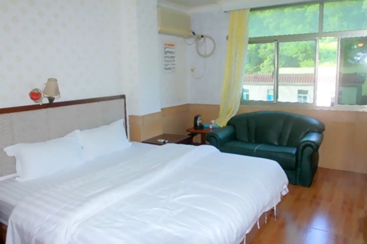 展鹏酒店
