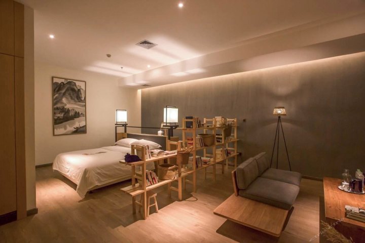 桂林住在书店酒店