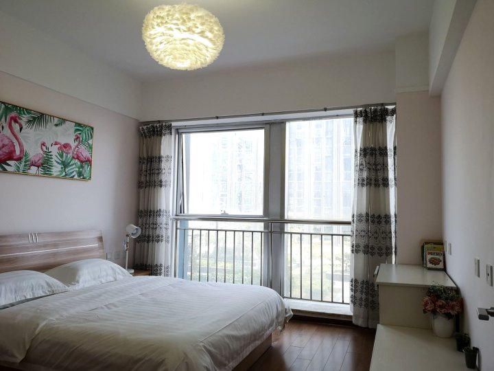 柒玖家庭自助式寓(汽车高铁站店)