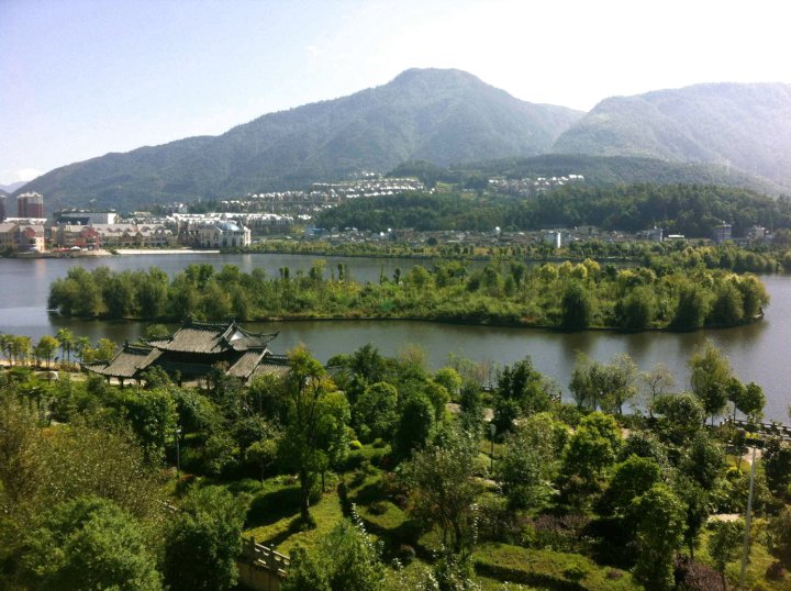 保山腾冲浅水湾商务酒店